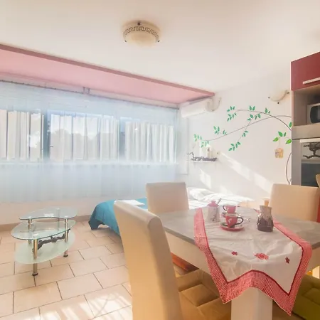 Apartman Dida Joso アパート